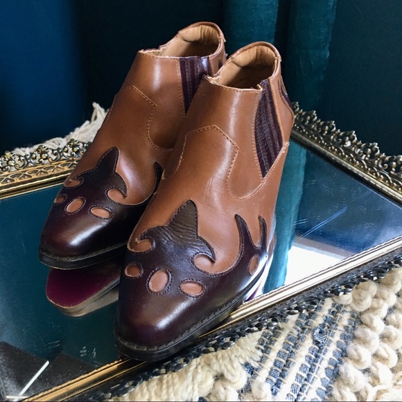 NWOT Twiggy London Leather Western Ankle Booties - Picture 3 of 6